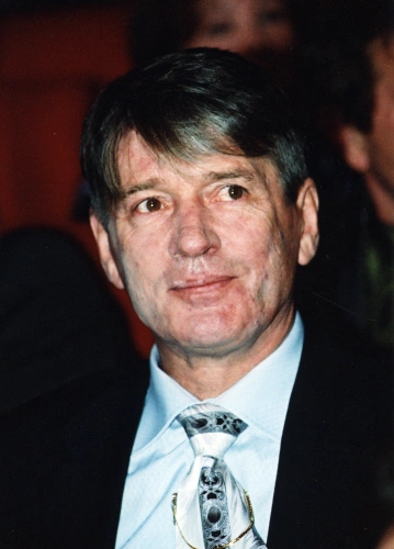 Александр Абдулов