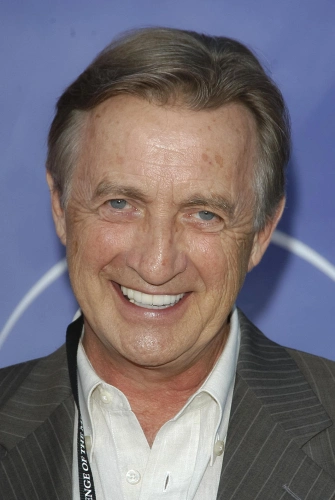 Кен Дженкинс