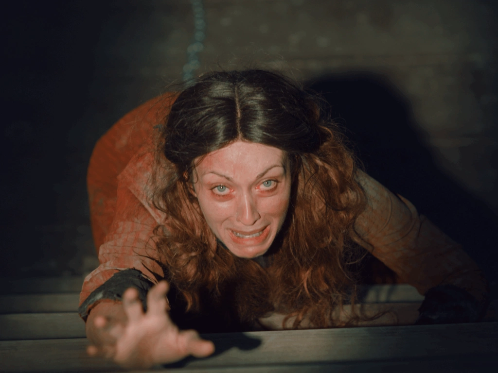 Анатомия вампира, или Семейный культ: знакомимся с хоррором «Наследники Ван Хельсинга. Проклятие Дракулы»