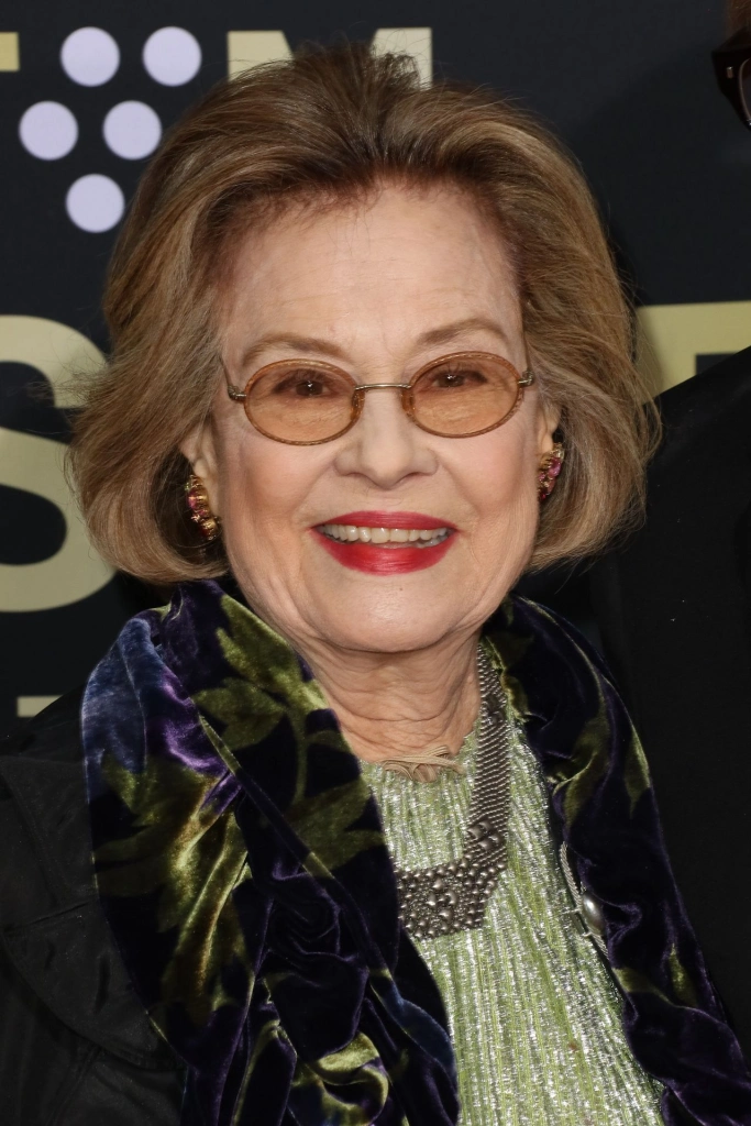 Дайан Бэйкер