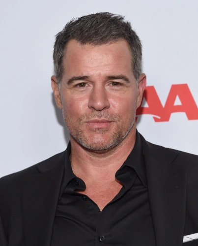 Дерек Филлипс