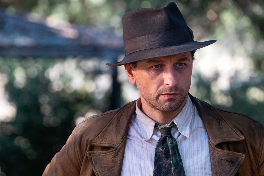 Герой-легенда: Кто такой Перри Мейсон, и чего ждать от нового детектива HBO