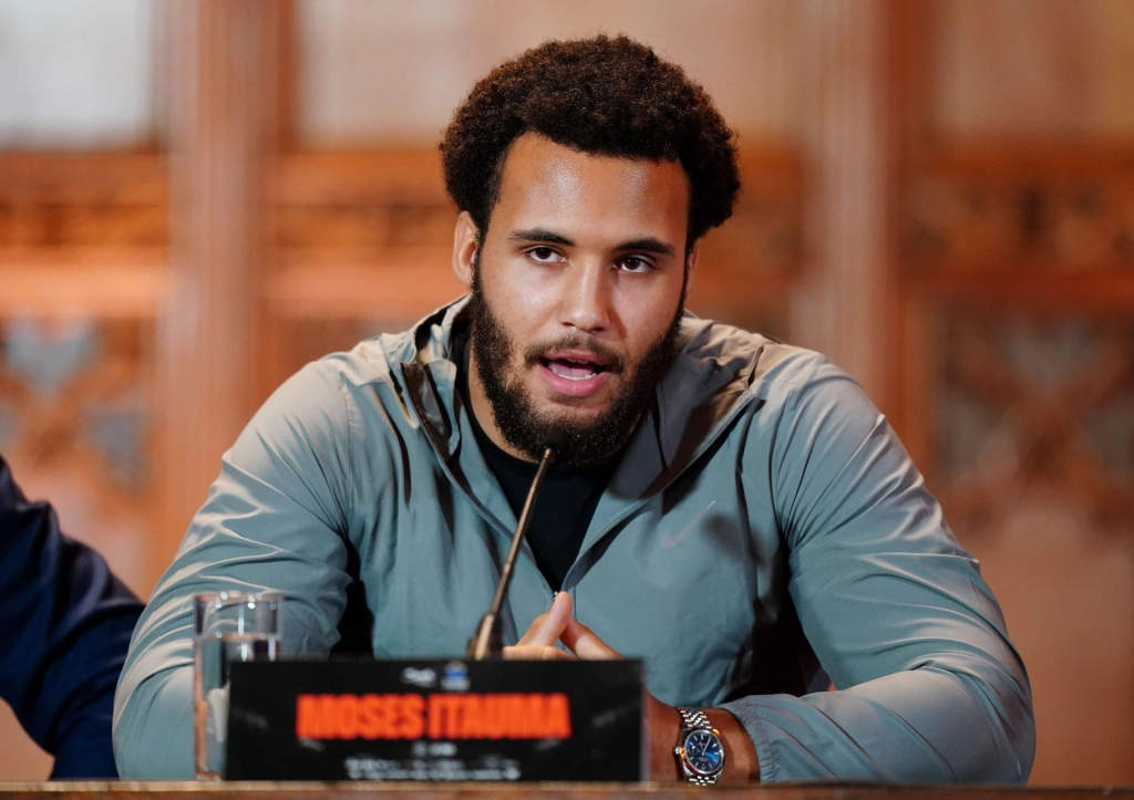 Взлет Мозеса Итаумы: прошел через расизм и бедность, а теперь готовится к коронации