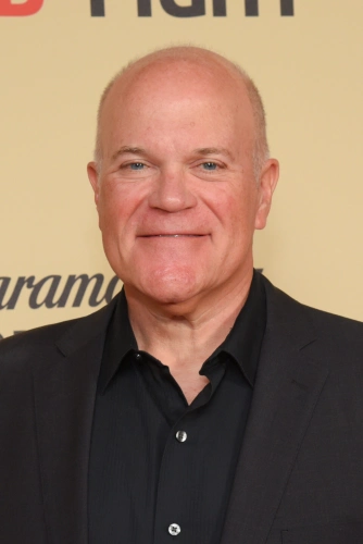 Майк Пневски