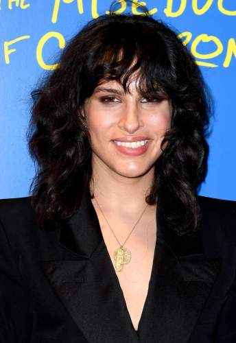 Дезире Акхаван