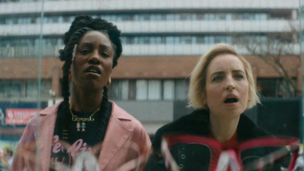 «Это сериал о поиске безопасного места внутри себя»: интервью с создательницей «Сдвига» Зои Листер Джонс