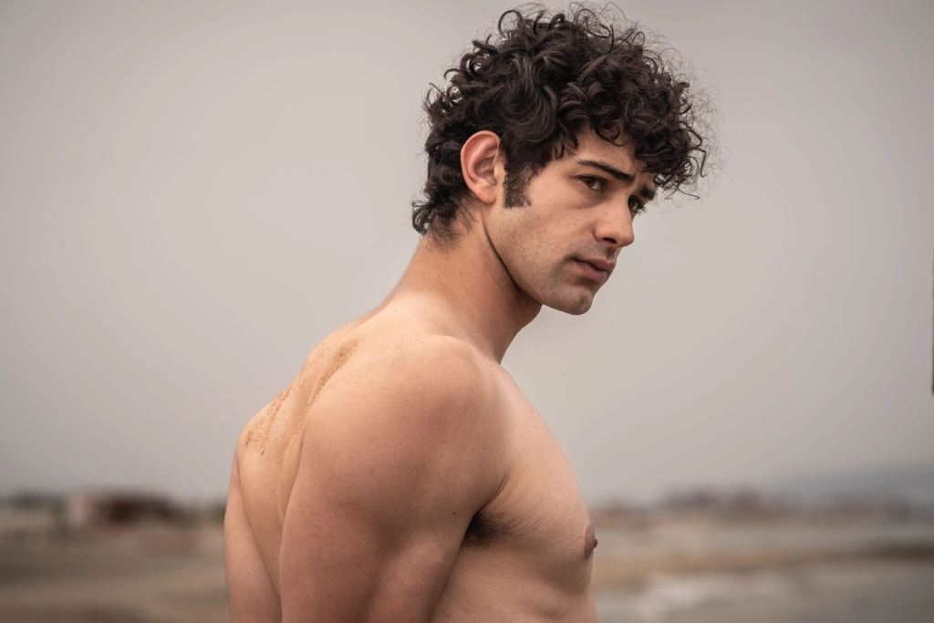 На смену «Сплетнице» и «Элите»: итальянский сериал «Море свободы» говорит о подростках <nobr/>по-новому» itemprop=»contentUrl»>
            </div>
            <div class=