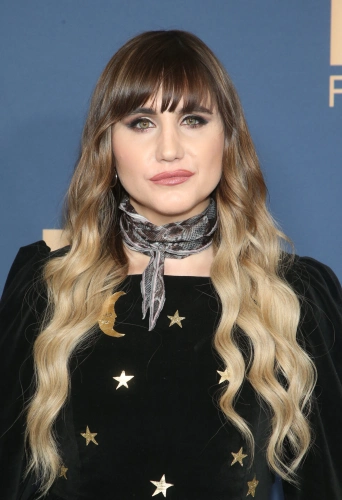 Натасия Деметриу