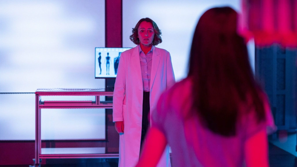 О, мой клон, вы это видели? Культовый сериал «Темное дитя» возвращается с продолжением «Отголоски»