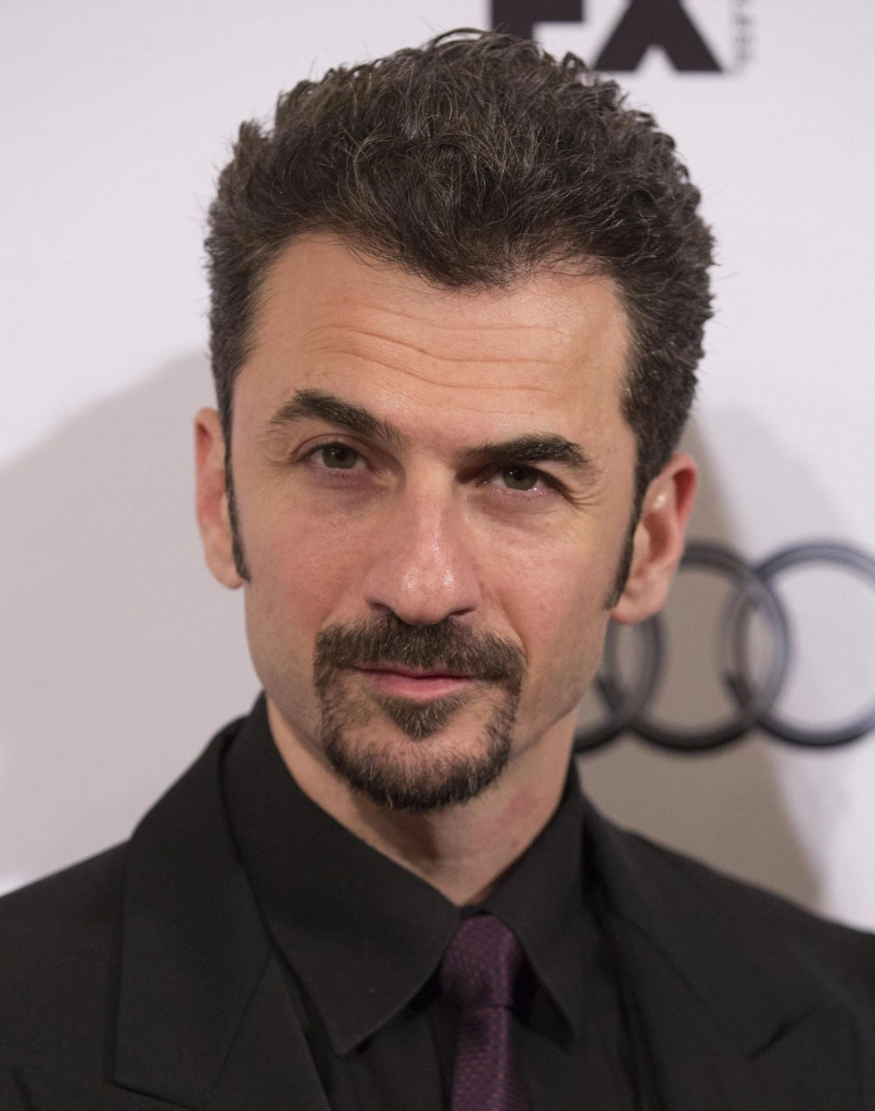 Майкл Аронов