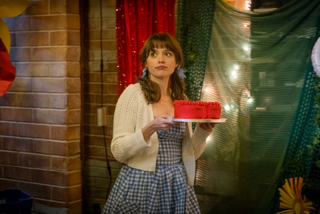 Эйми Лу Вуд и Сюранна Джоунс — о съемках и отношениях между матерью и дочерью в «Киноклубе»