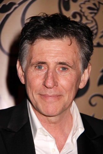 Гэбриел Бирн