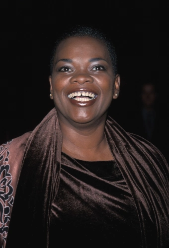 Давиния МакФэдден