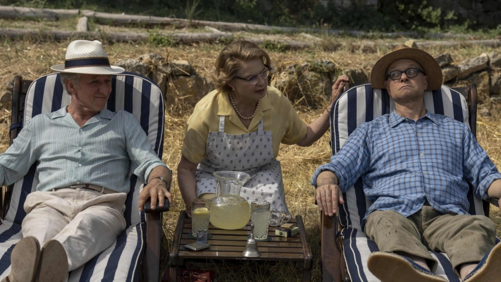 «Она ожила лишь, когда приготовила омлет в прямом эфире»: создатель сериала «Джулия» о втором сезоне