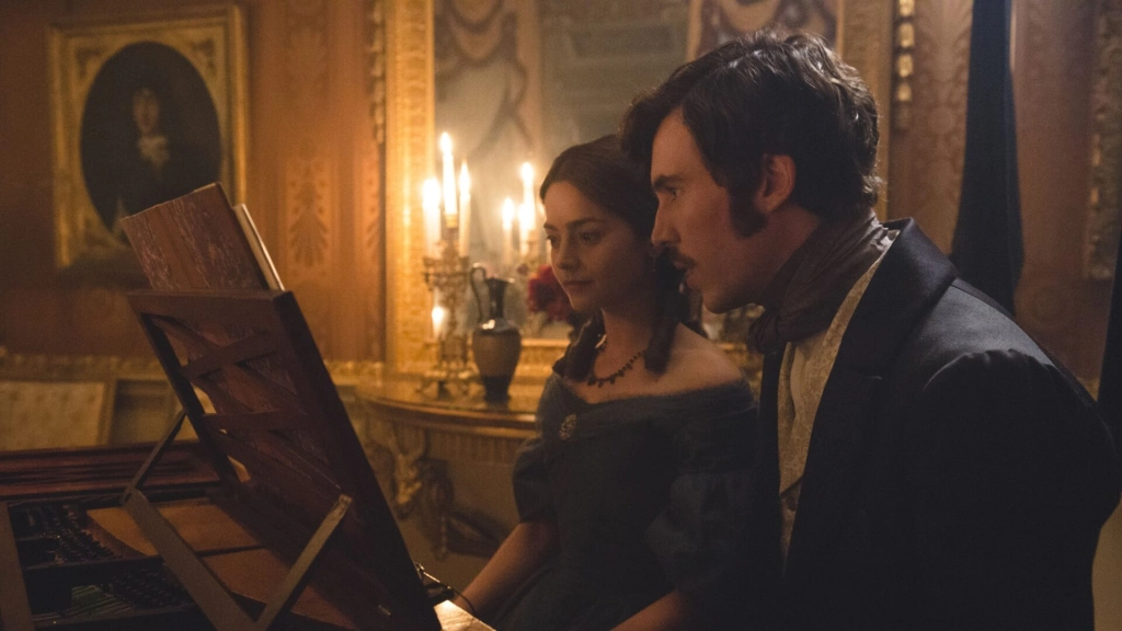 «Виктория» — историческая мелодрама в королевских кружевах