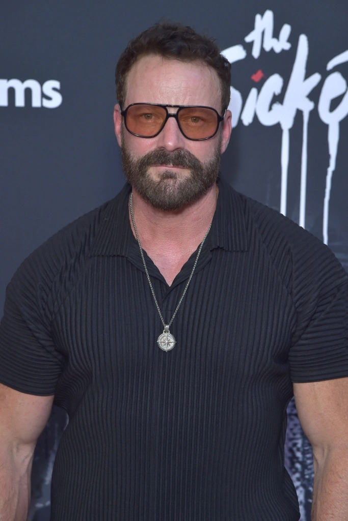 Райан Роббинс