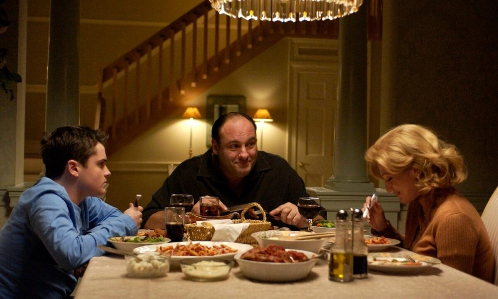 Тургеневу и не снилось: «Наследники» и еще 4 ярких сериала про отцов и детей