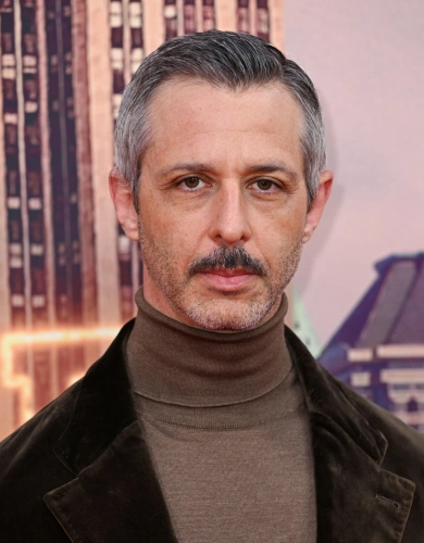 Джереми Стронг