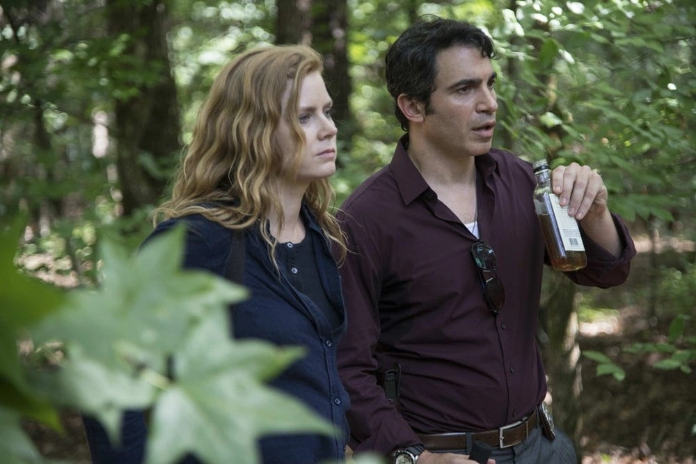 6 причин посмотреть «Острые предметы»