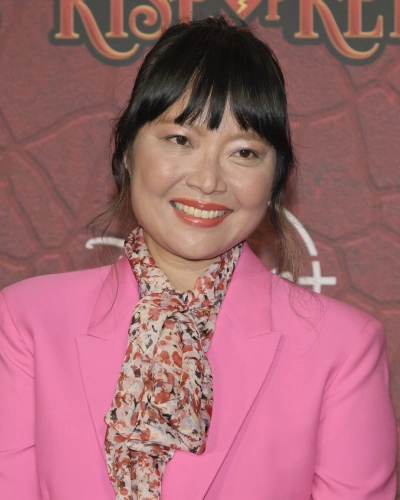 Дженнифер Фанг