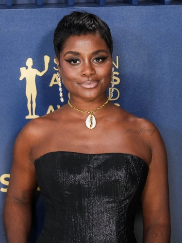 Дене Бентон