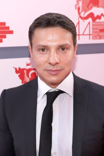 Александр Новин