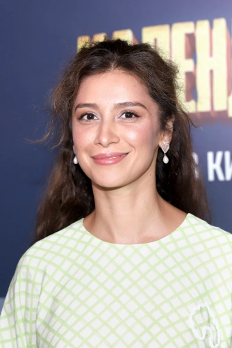 Равшана Куркова