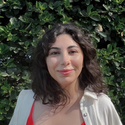 Ануш Долуханян