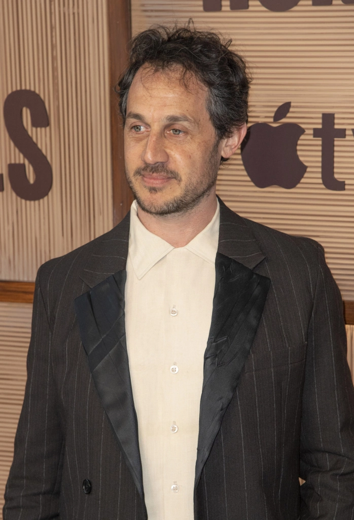 Дастин Демри-Бёрнс