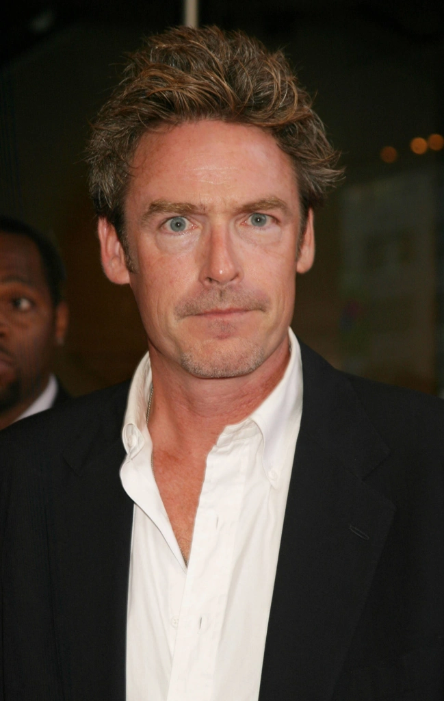 Джеймс МакКэффри