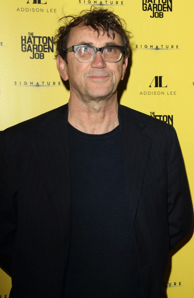 Фил Дэниелс