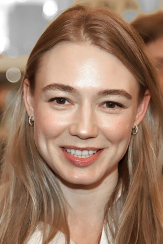 Оксана Акиньшина