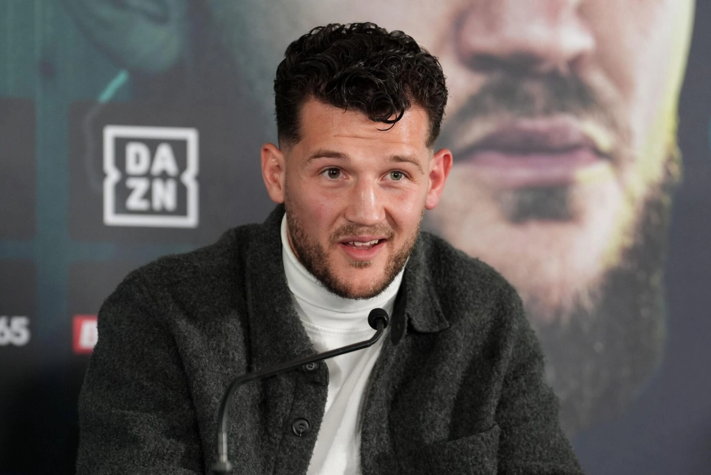 Бен Уиттакер и Бенджамин Гавази провели финальную пресс-конференцию перед боем