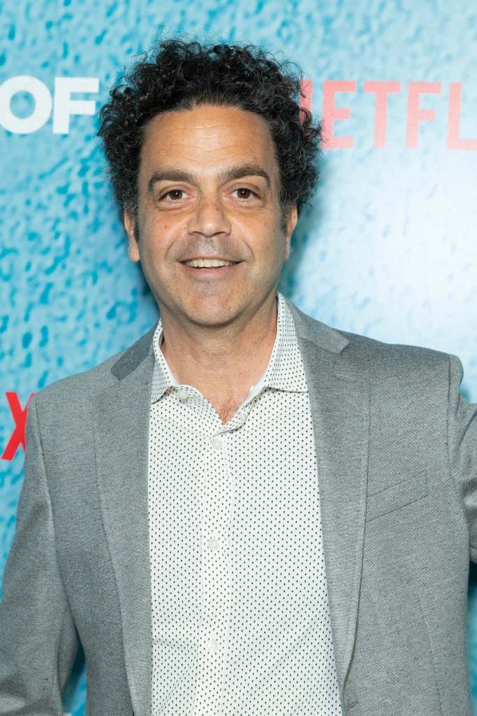 Мори Гинсберг