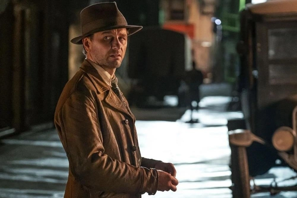 Жутко красиво: 5 атмосферных детективов с роскошным визуалом