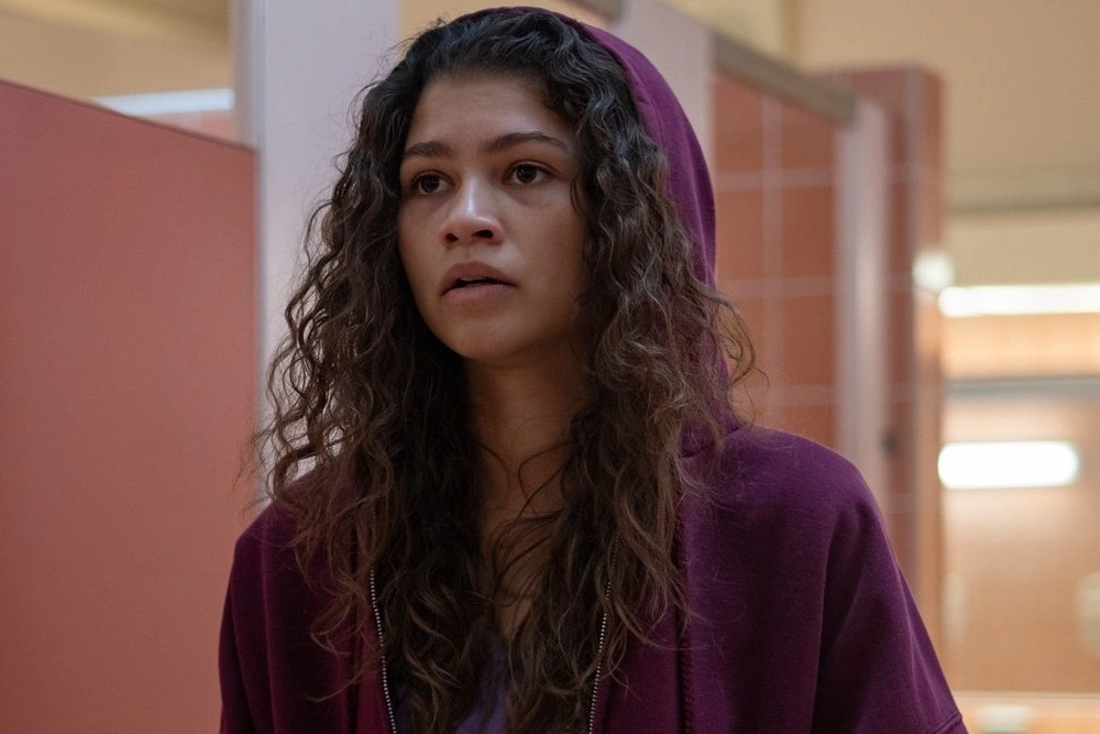 Секс, наркотики и блестки: Как создавался стиль в сериале «Эйфория»