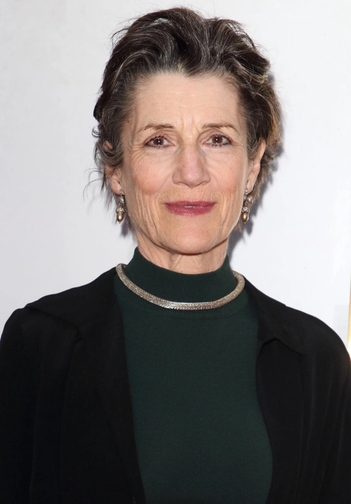 Харриет Уолтер