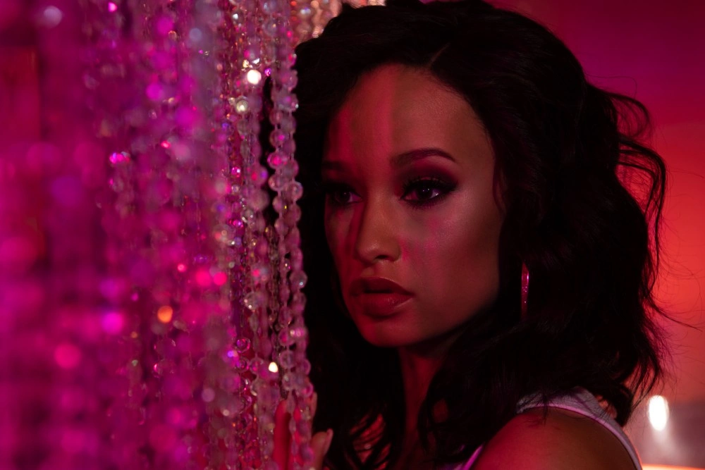 Рэп, деньги, драма: Зачем смотреть сериал «Долина соблазна»