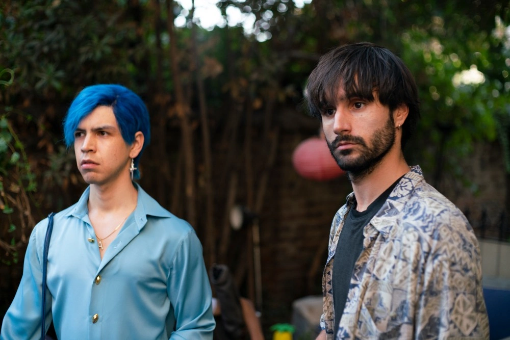 Пугай богатых: Почему стоит смотреть «Лос страшилкас» — обаятельный сериал про любовь к ужастикам