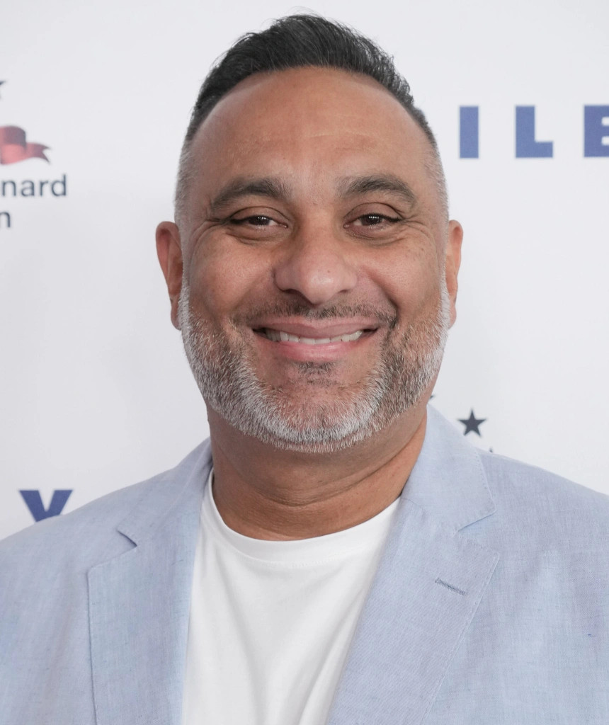 Расселл Питерс