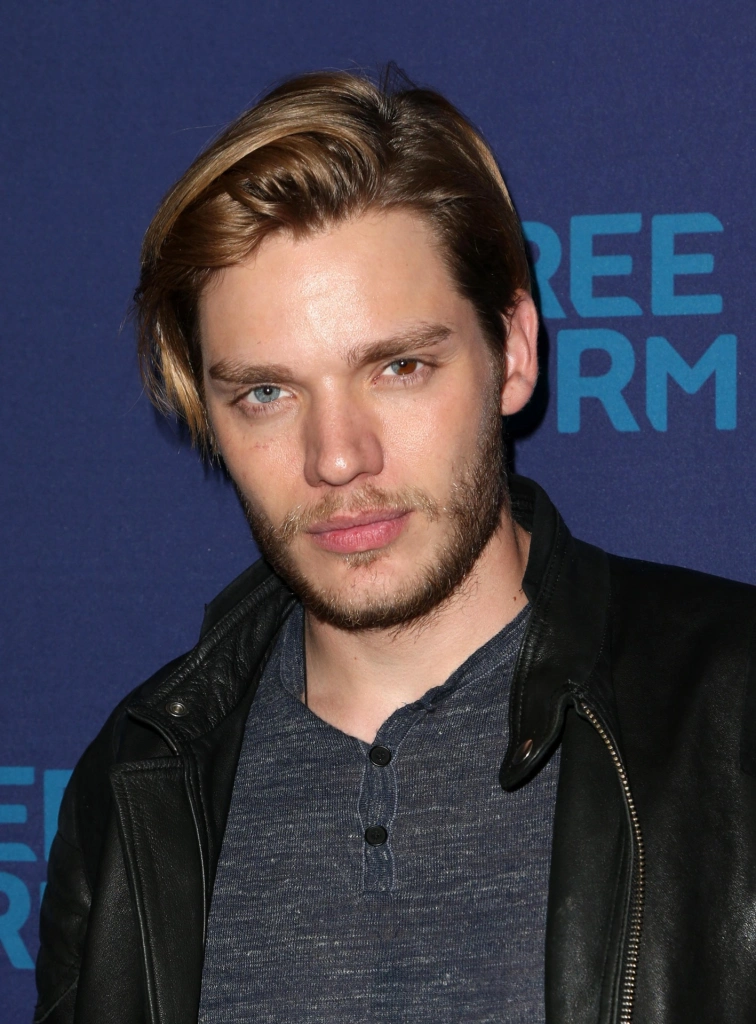 Доминик Шервуд