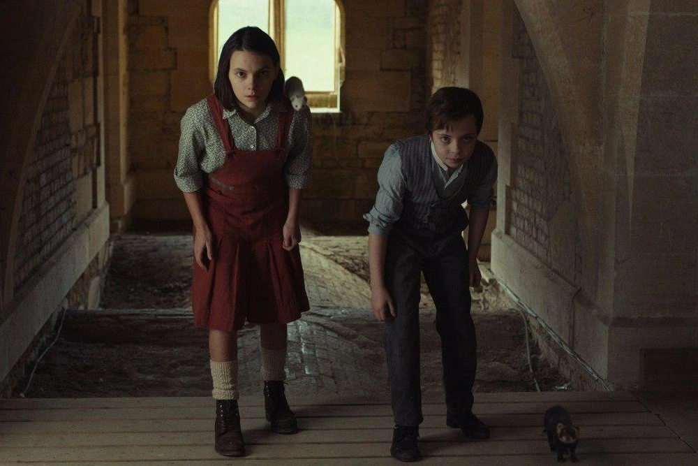 Как работают волшебные миры сериала «Темные начала»