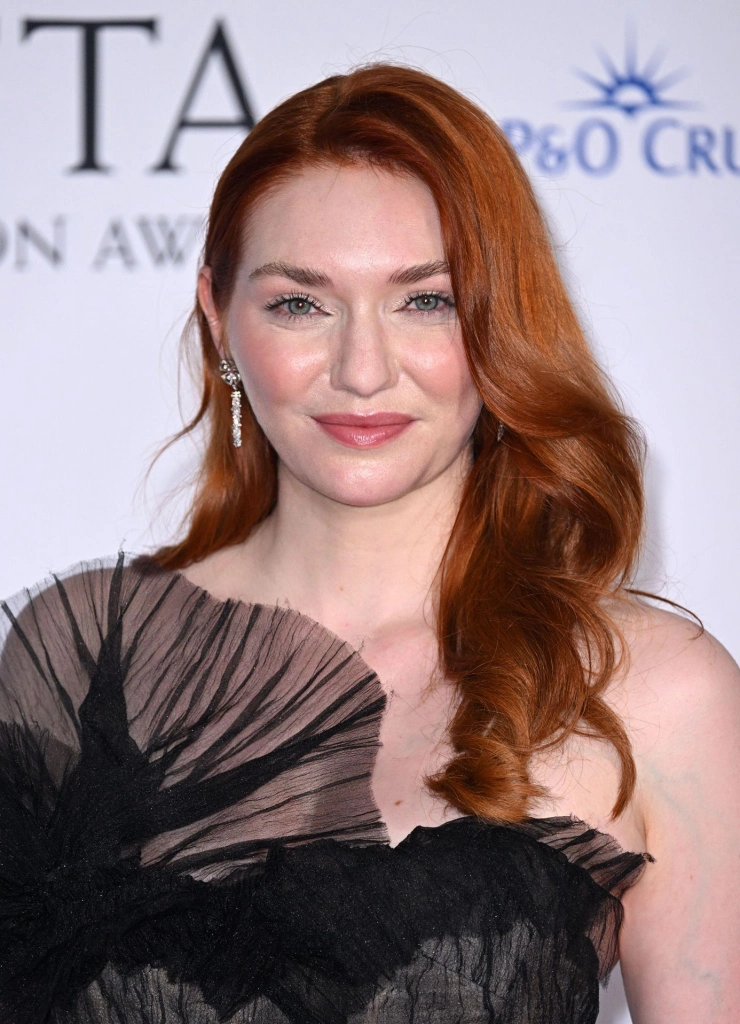 Элинор Томлинсон