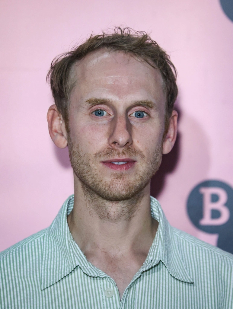 Роберт Эммс