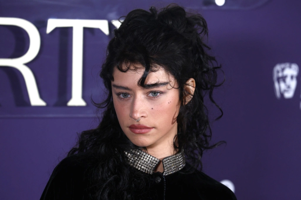 Одесса Эзайон хочет, чтобы вы знали: люди из Лос-Анджелеса не такие уж плохие