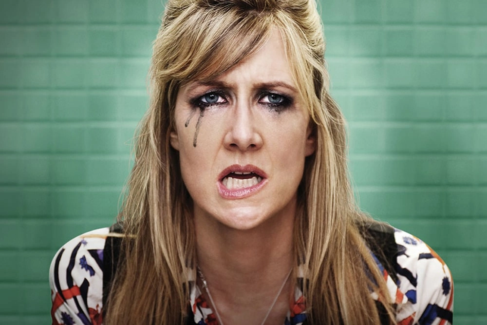 Не выходи из комнаты: 10 сериалов для ленивых выходных