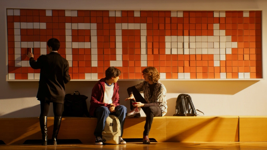 Учиться, учиться и еще раз учиться: подборка сериалов про школьников и студентов