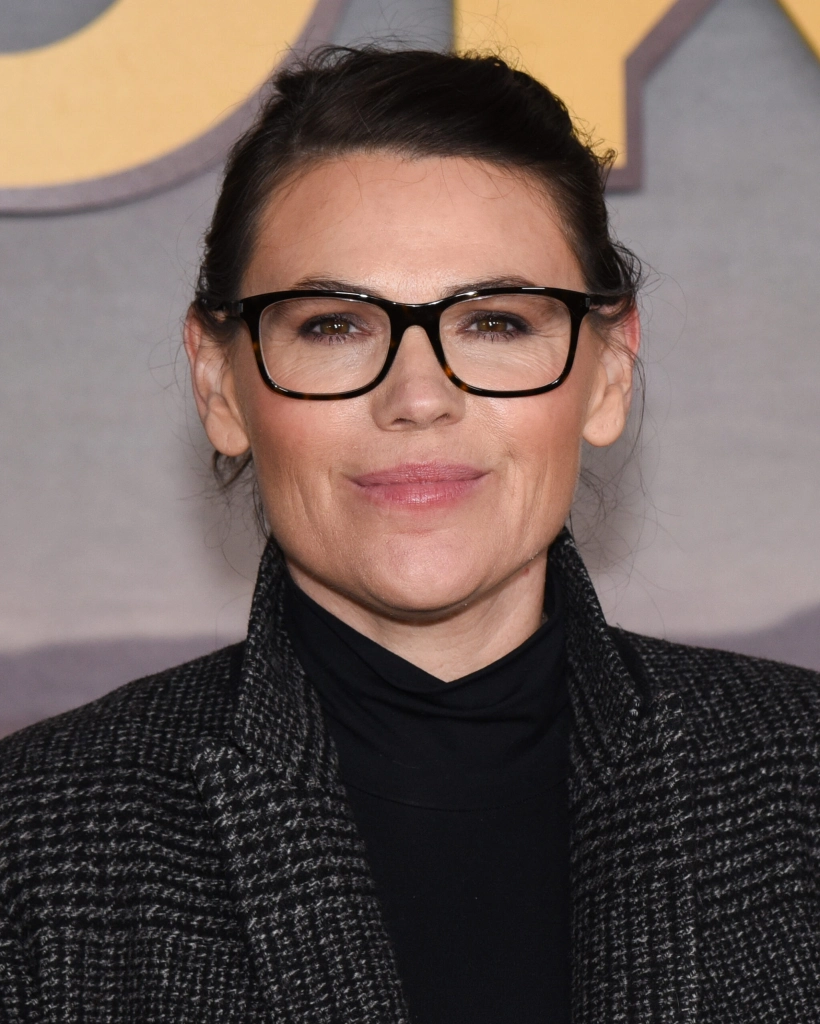 Клеа ДюВалл