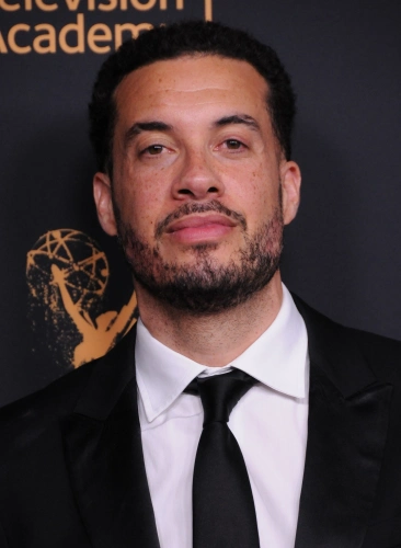 Эзра Эдельман