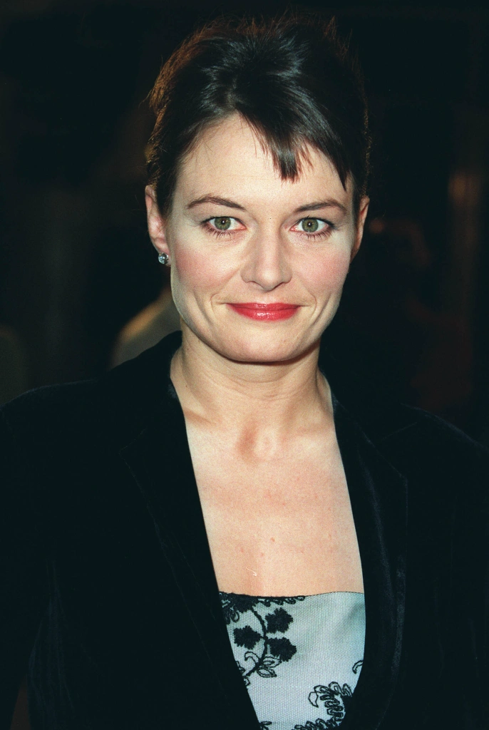 Катрин МакКормак